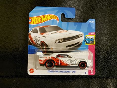 Hot Wheels Dodge Challenger Drift Car Biały Rykoszyn Licytacja na Allegro Lokalnie