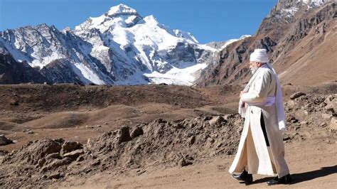 Prime Minister Modi Extends His Prayers At Parvati Kund In Uttarakhand