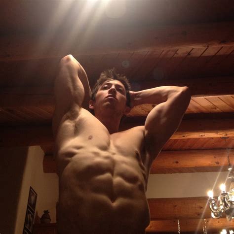 Australian Gay Argorgc Showing His Penis MrGays