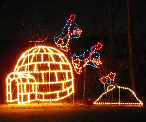 Lake Julian Festival of Lights Continues Through Dec. 23rd - Asheville.com