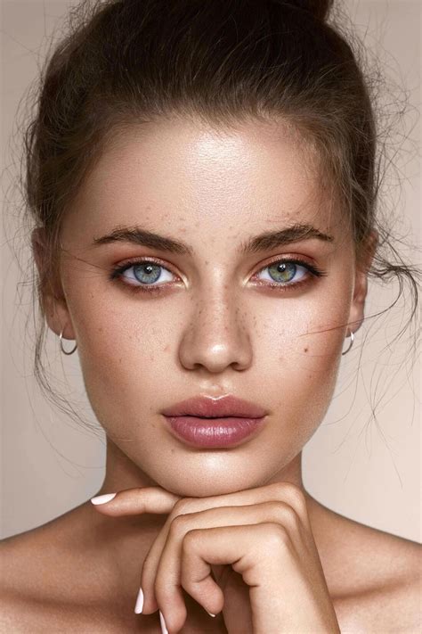 Nude Makyaj Nas L Yap L R Herkes I In G Zellik