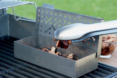 » How to Build Your Own DIY Smoker Box