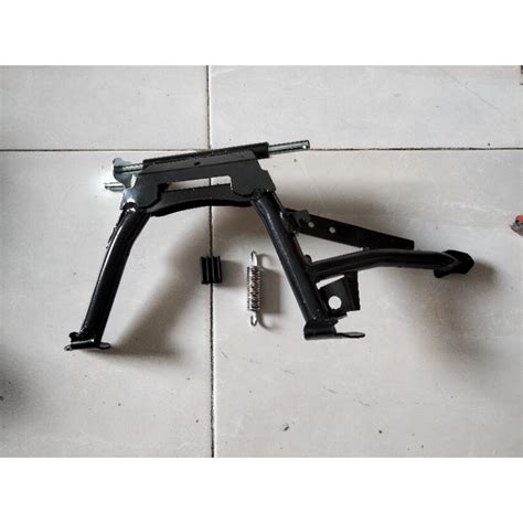 Jual Standar Tengah Dua As Standar Per Karet Vario 150 Esp Vario 125