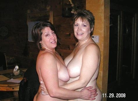 Sexy Naked Mums Ready To Join You In Bed Porn Pictures XXX Photos