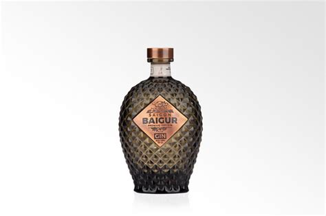 Saigon Baigur Premium Dry Gin Alcohood