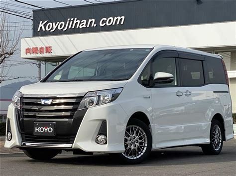 Japan Used Toyota Noah Mini Van 2017 For Sale 4101236