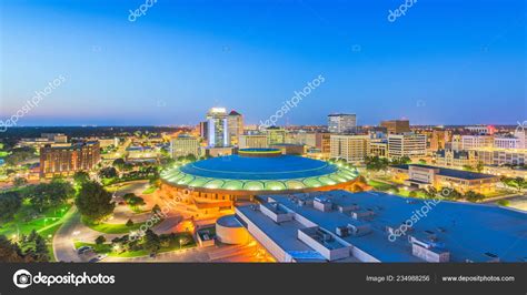 Wichita Kansas Usa Downtown Skyline Dusk Stock Editorial Photo