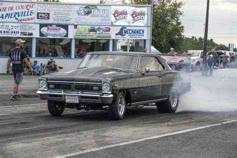 Vintage Car Making A Smoke Show Editorial Stock Image Image Of Drive