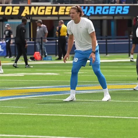 Los Angeles Chargers on Twitter: "flowin’ https://t.co/IGl4dVjIXH ...