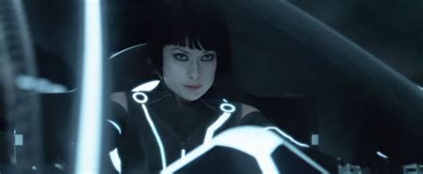 Olivia Wilde Tron Hairstyle Black Bob Cut Quorra Is Super Hot Strayhair