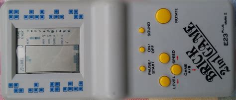 Retro Ordenadores Orty: Consola LCD Brick Game 2 in 1 (E23 Plus Mark II)