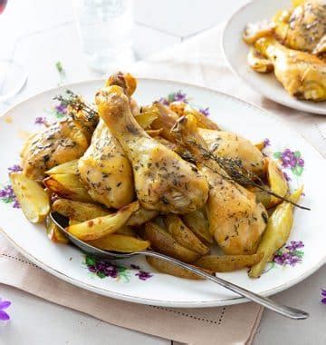 Pilons de poulet et pommes de terre rôties au four