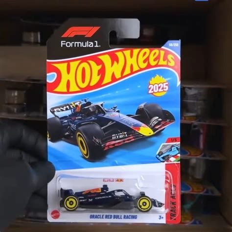 รถสปอรต Hot Wheels Batch C รถมน Red Bull F Racing โมเดลรถโลหะของเลน Porsche Maserati MMNM