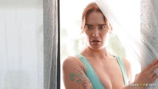 Kira Noir Gets Pussy Fucked Through Ripped Pantyhose Porn Movies Movs