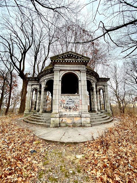 Weequahic Park Track Thomas Carmichael Dr Newark Nj