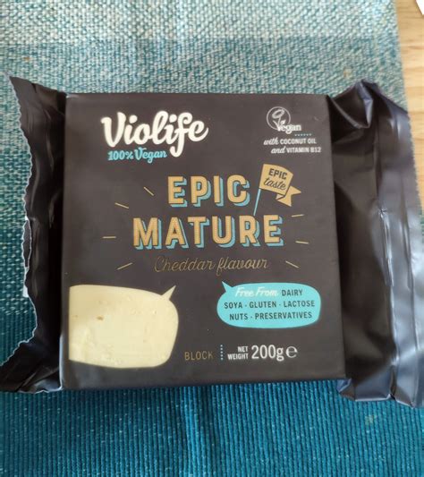 Epic Mature Cheddar Flavour Violife 200 G