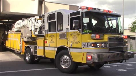 Rumbler Honolulu Fire Dept Ladder Responding Youtube