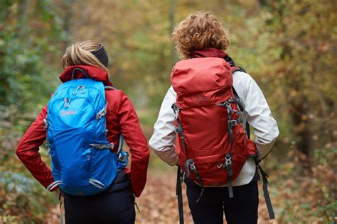 Trekking In Montagna Cosa Mettere Nello Zaino Tuo Benessere