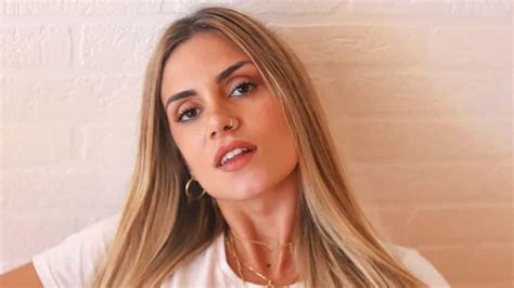 Na Cama De Lingerie Liliana Filipa Aquece As Redes Sociais Jornal Di Rio Online