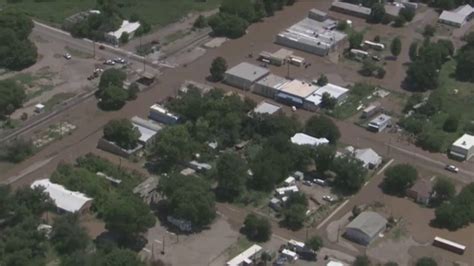 ‘mass Evacuation In Arizona Town After Monsoonal Rains Cause River To