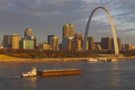 Sunrise Over St Louis Photograph By Garry Mcmichael