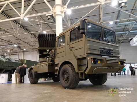 На Украине представили реактивную систему залпового огня «Берест ...