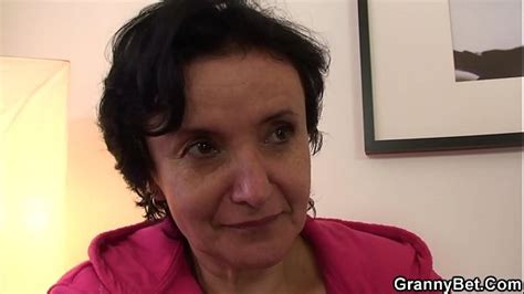 Year Old Granny Anal Search XNXX