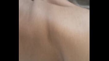 Linda latina Femboy desnudándose lentamente video casero XVIDEOS