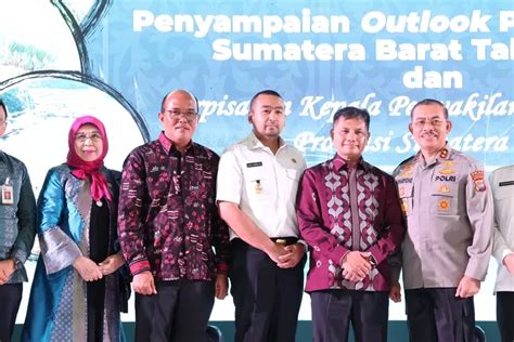 Ketua Dprd Sumbar Menyayangkan Sektor Pertanian Tak Mampu Angkat