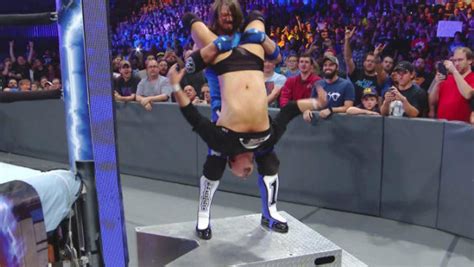 4 Ups And 2 Downs From Last Nights Wwe Smackdown Nov 29