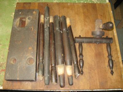 ANTIQUE SPINNING WHEEL PARTS -- Antique Price Guide Details Page