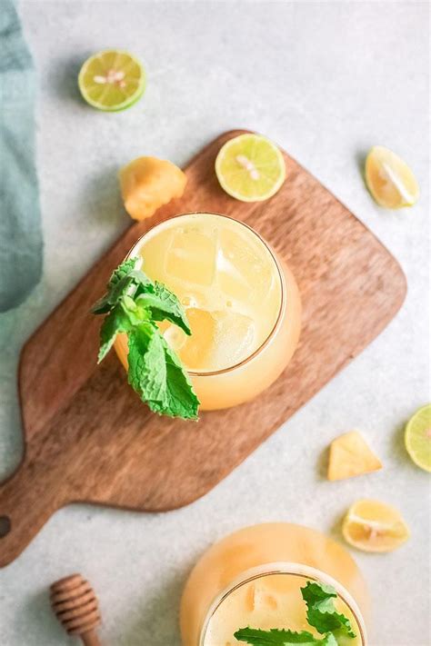 Refreshing Lime Pineapple Agua Fresca Xoxobella