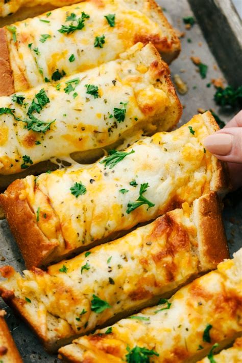 Homemade Easy Cheesy Garlic Bread Recipe Therecipecritic