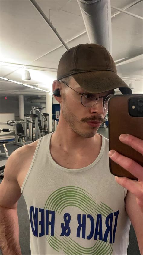 Jim Nudes Gaybrosgonemild NUDE PICS ORG