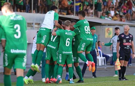 M Rio S Rgio Perde P Nalti Mas Marca No Segundo Tempo E Chape Vence No