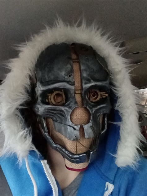 Another picture of the mask : r/dishonored