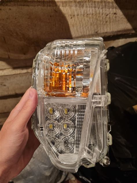 Продам передний фонарь led(ходовой огонь) + повторитель,поворотник на ...