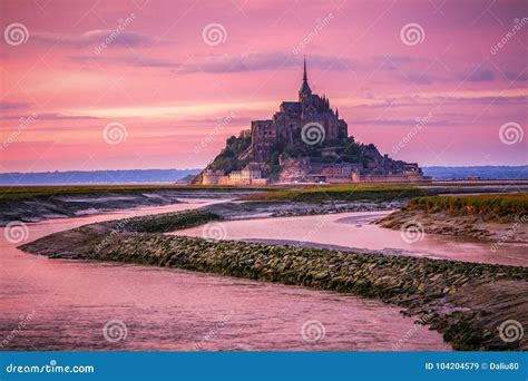 Vista Panor Mica De La Isla De Marea Famosa Del Le Mont Saint Michel En