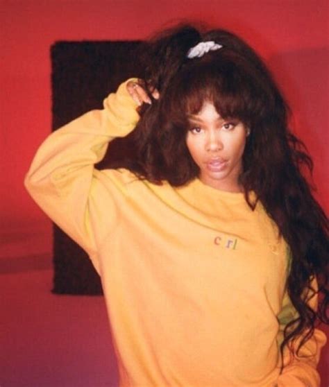 Randb Singer Sza Reportedly Got Chin Reconstruction Surgery