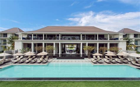 9 Best Resorts In Bangkok Handpicked For All