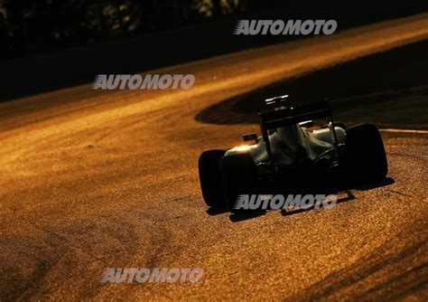 F Test Barcellona Day La Lotus Di Maldonado Al Top Vettel Quinto