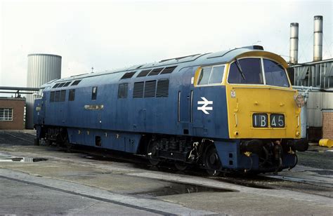 Class 52 D1062 Western Courier Swindon Works Class 52 D… Flickr