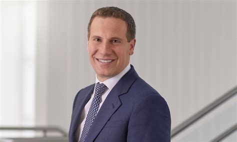 uwm unveils  broker programs  partnerships mortgage professional