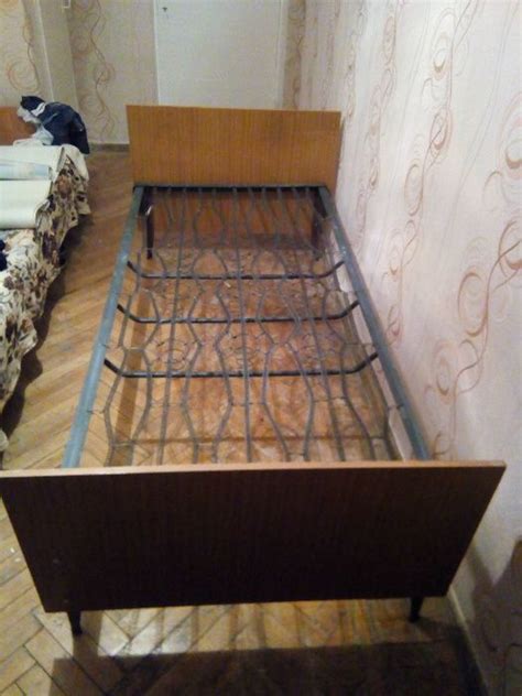 Кровать на железных пружинах .: 1 500 грн. - Мебель для спальни ...