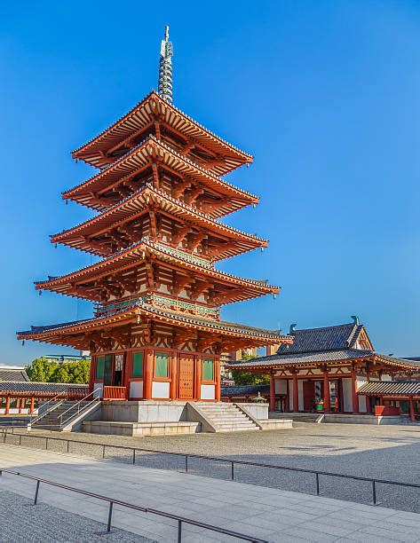 Shitennoji Temple Osaka Stock Photos, Pictures & Royalty-Free Images ...