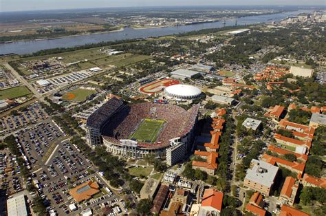 LSU Tiger Stadium Desktop Wallpaper - WallpaperSafari