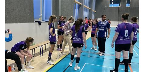 Handball Nationale 3 féminine Dole Chaussin loupe sa sortie à Saône