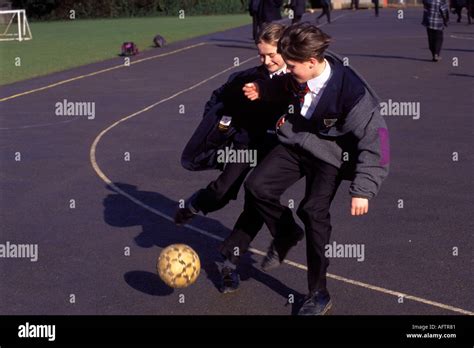 Education In 1990s 90s Hi Res Stock Photography And Images Alamy