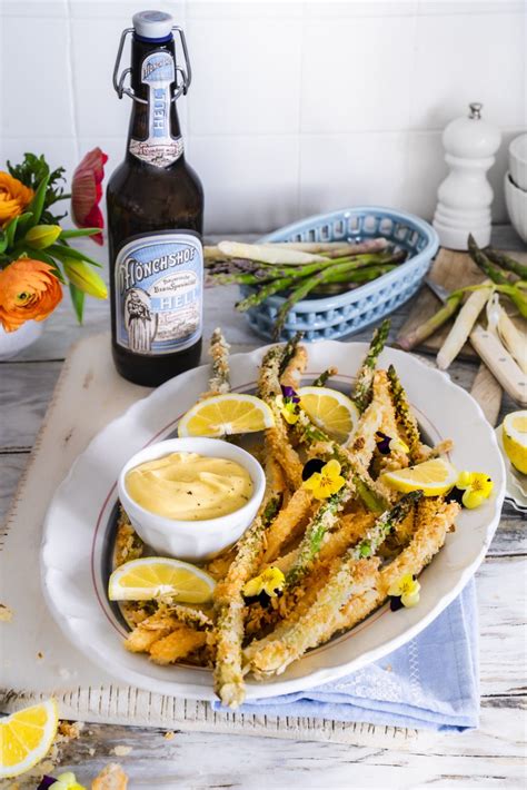 Kross Panierter Spargel Mit Bier Mayonnaise Und Fruchtig Leichtes Apfel