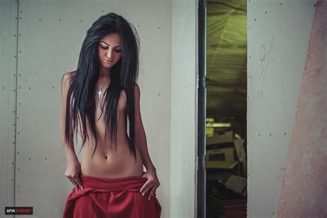 Brunette Long Hair Topless Erotic Naked 19201280 Wallpics Net Wallpapers Photos Pictures